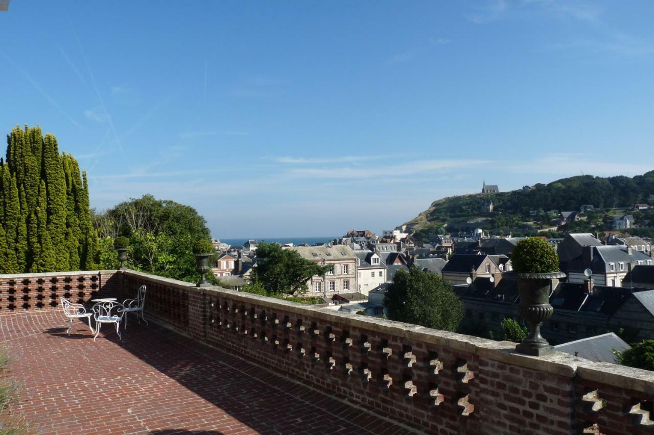 Castel De La Terrasse Bed & Breakfast Etretat Exterior photo